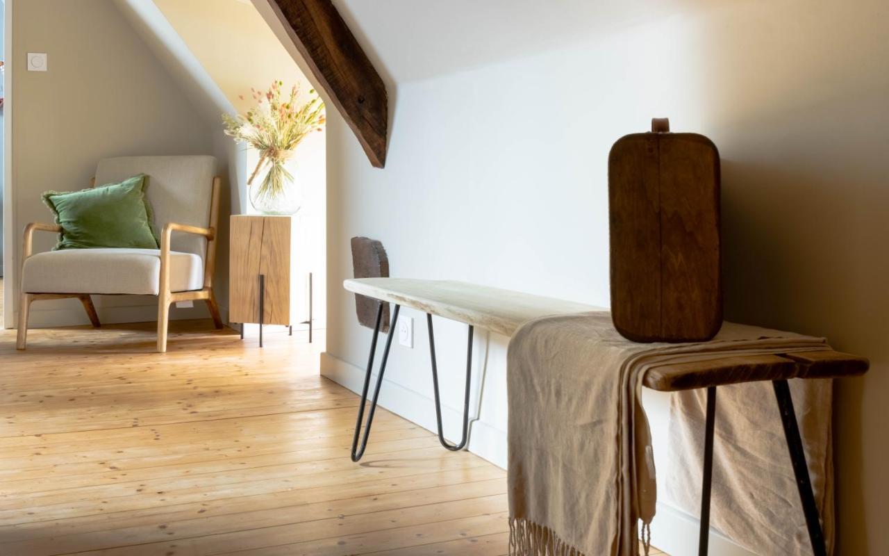 Manoir Du Vau D Arz Gites Et Chambres D Hotes Avec Piscine Malansac エクステリア 写真