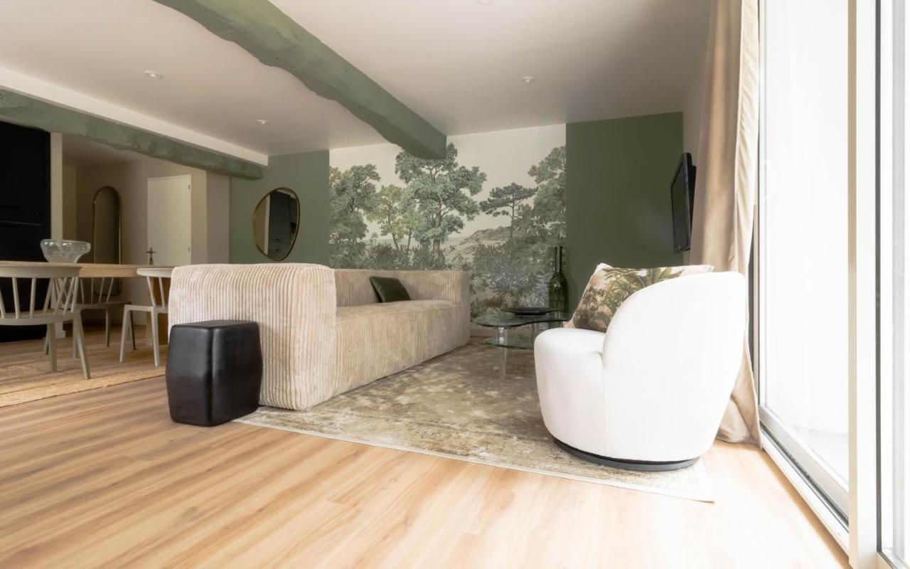 Manoir Du Vau D Arz Gites Et Chambres D Hotes Avec Piscine Malansac エクステリア 写真
